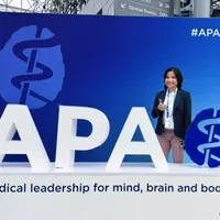 ThS. BS. Lê Nguyễn Thụy Phương tham dự Hội Thảo Thường niên của Hiệp Hội Tâm thần Hoa kỳ (APA)